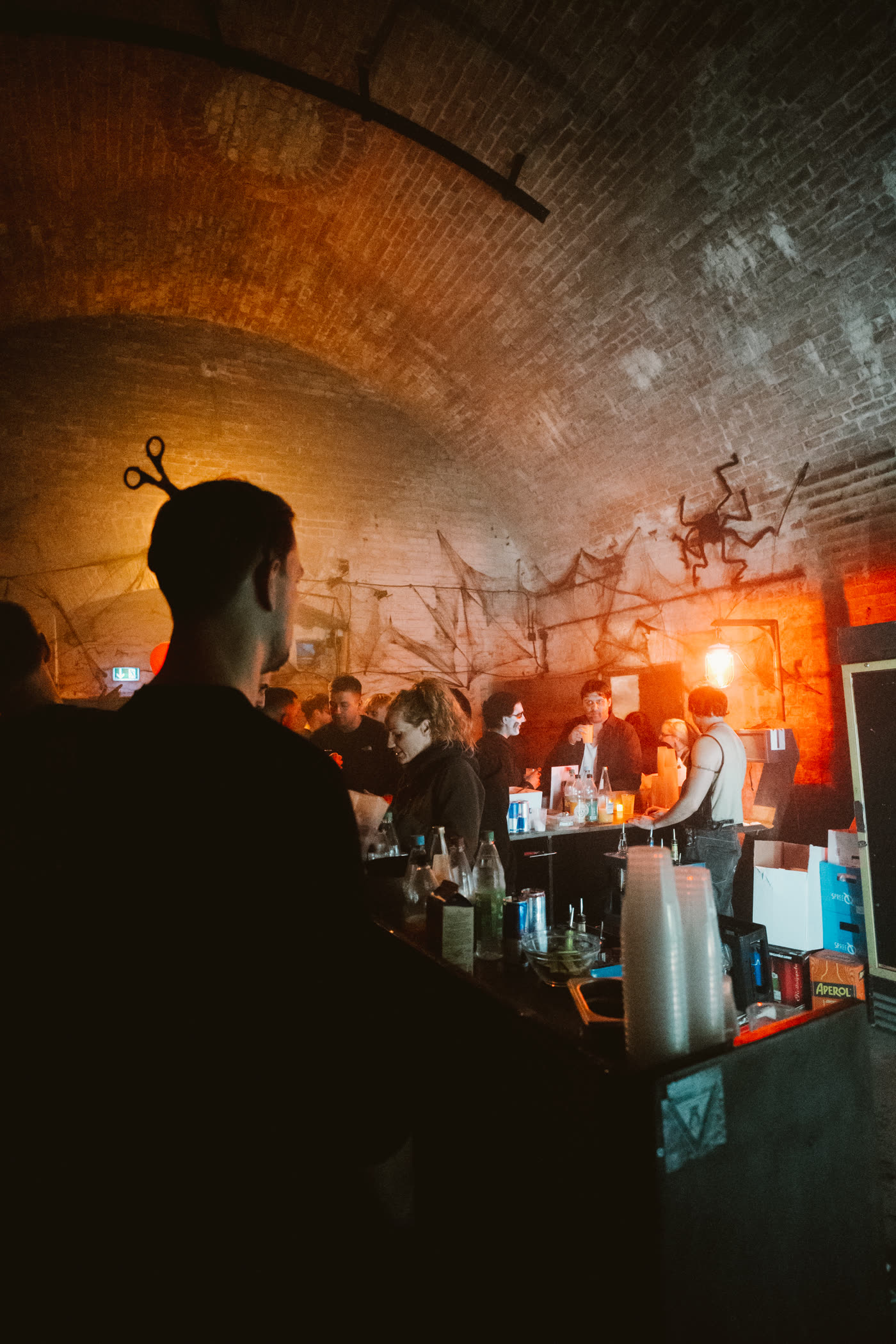 Bar in der Abandoned Factory
